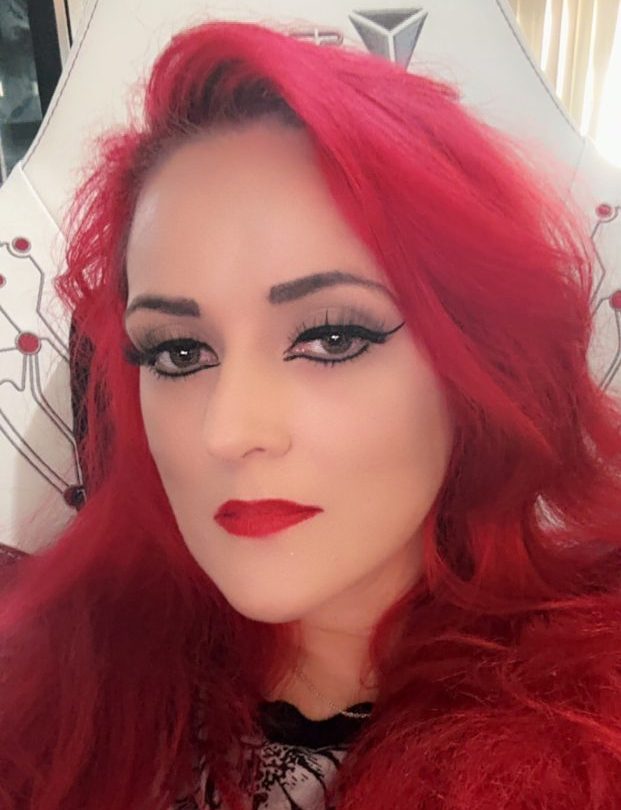 A headshot of Scarlet James.